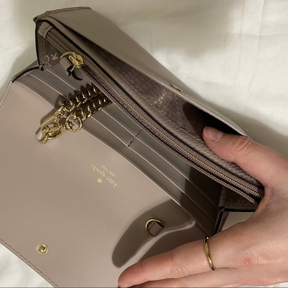 NEW Kate Spade wristlet - Picture 5 of 6